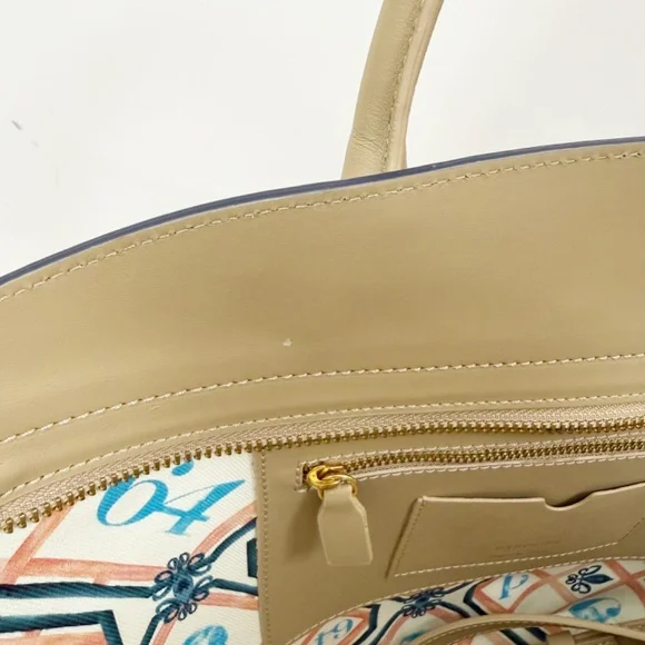 PARIS 64 LUMIERE Tan Leather Tote Bag, with Top Handle And Crossbody Strap..EUC - Picture 10 of 11